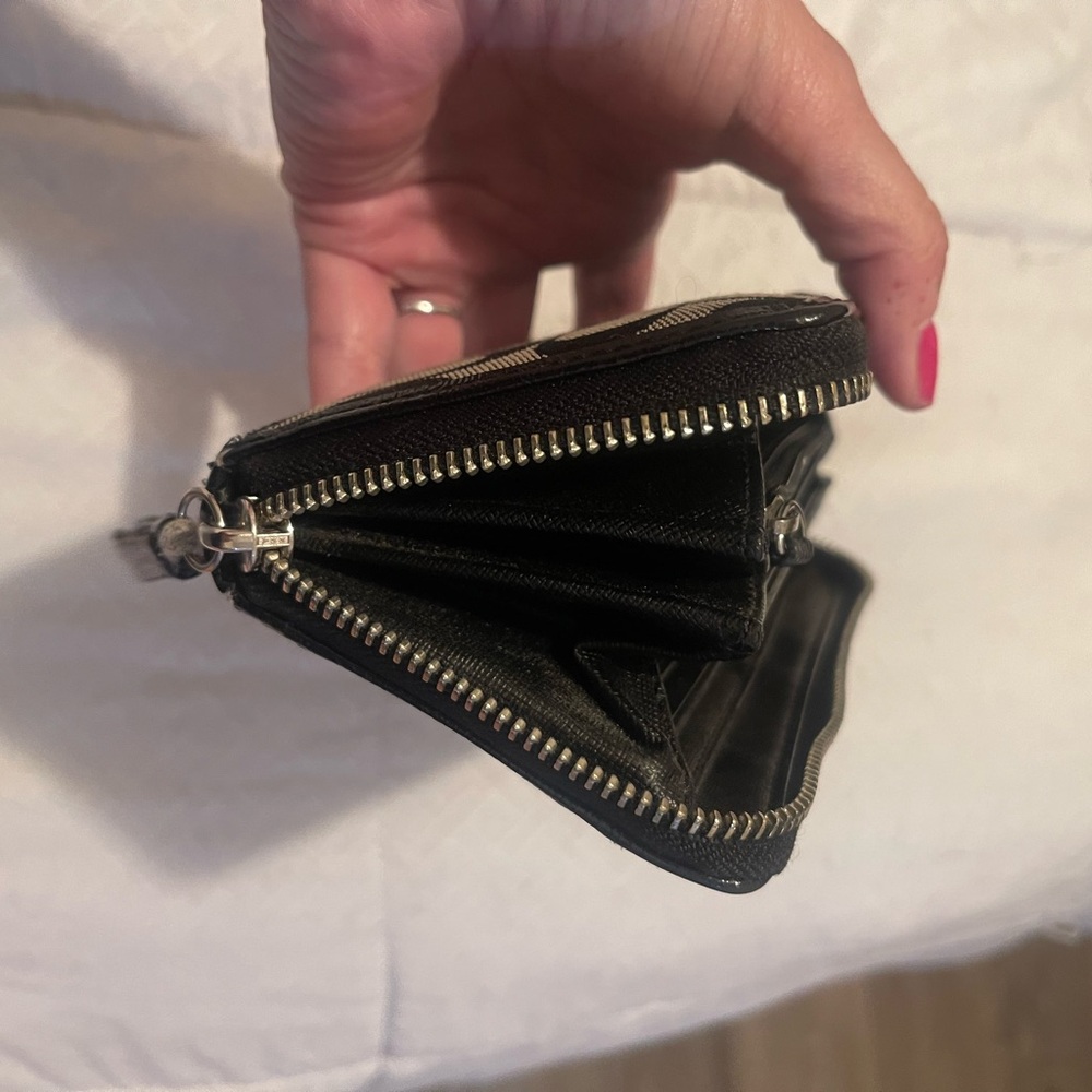Authentic Coach Wallet - Picture 4 of 5